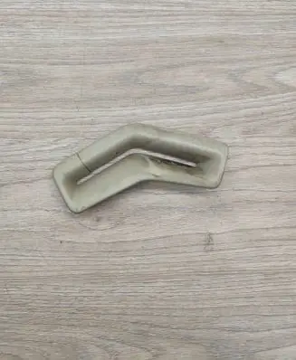 Volvo XC70 Seat belt trim