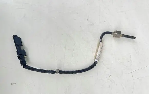 Mercedes-Benz GLE (W166 - C292) Lambda probe sensor A0009052405
