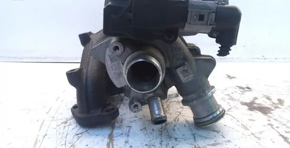 Skoda Fabia Mk2 (5J) Turbo 03F145701K