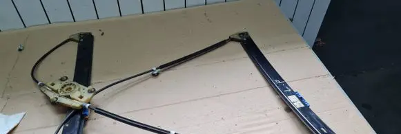 Audi A6 S6 C6 4F Front window lifting mechanism without motor 4F0837461D