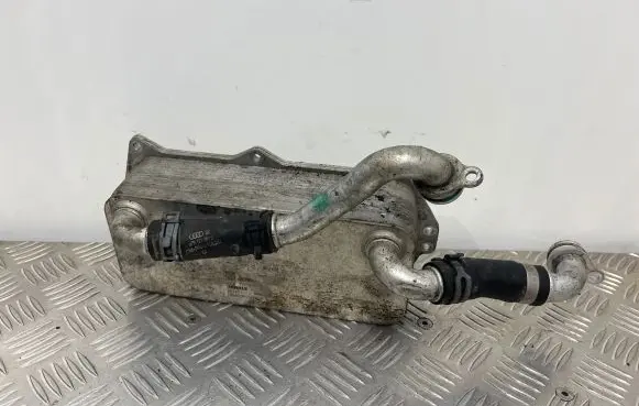 Audi A7 S7 4G Engine oil radiator 079117015K