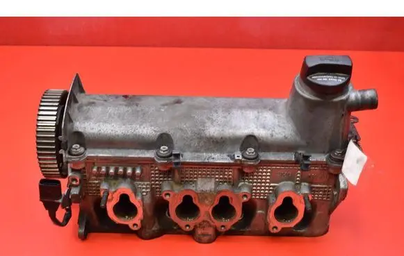 Volkswagen New Beetle Engine head 037103373AD