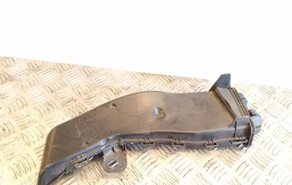 Mercedes-Benz C W205 Rain gutter A2058320184