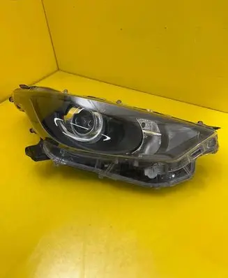 Toyota Yaris Headlight/headlamp K06