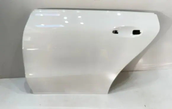 Mercedes-Benz CLA C118 X118 Rear door 