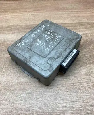 Volvo S40, V40 Gearbox control unit/module P30813730 T98111348