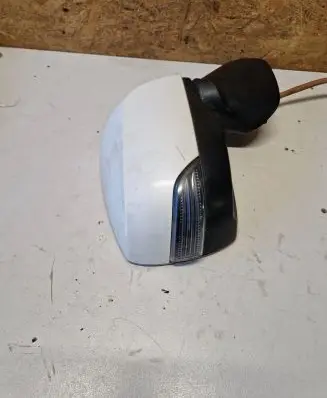 Subaru XV I Front door electric wing mirror E13027507 A048695