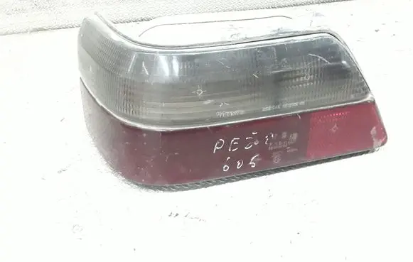 Peugeot 605 Rear/tail lights
