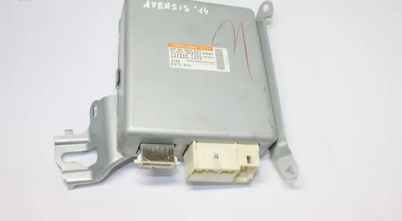 Toyota Avensis T270 Power steering control unit/module 8965005131