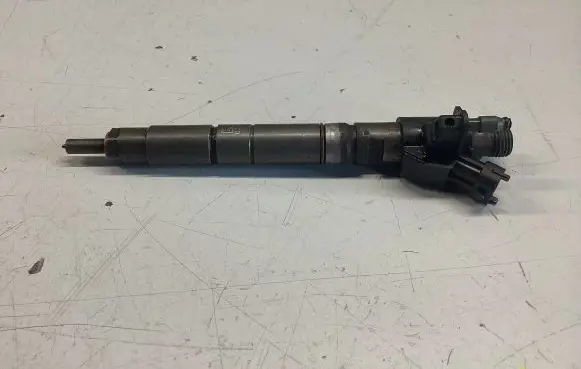 Volvo V60 Fuel injector 0445116046