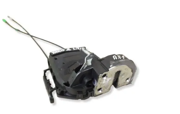 Toyota Yaris Rear door lock 