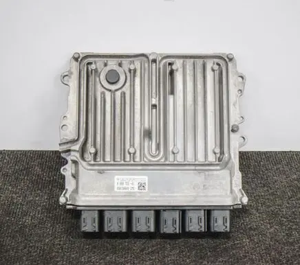 BMW 2 F22 F23 Engine control unit/module 1039S93751 8689723