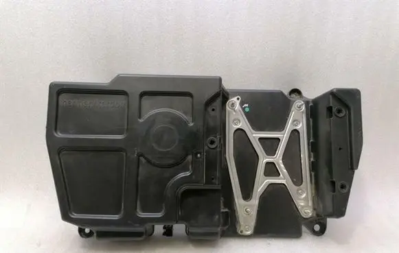 Mercedes-Benz A W176 Sound amplifier A2468200002