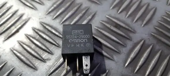 Hyundai Accent Other relay 9522429000 95224-29000