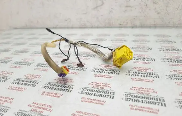 Volkswagen Touran II Airbag squib ring wiring 5K0971584B