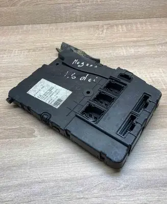 Renault Megane II Other control units/modules 8200306434 8200280947