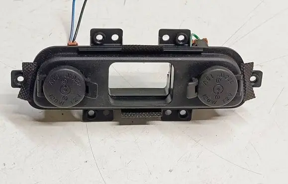 KIA Sportage Cigarette lighter front 846323W000T8 846323W000