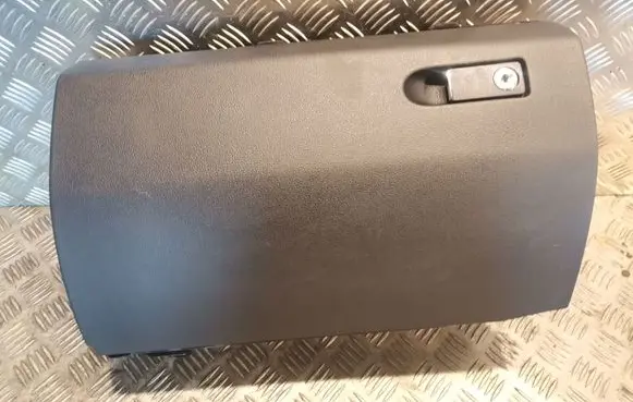 Mercedes-Benz E W212 Glove box 2126800391