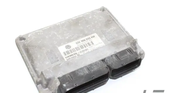 Seat Ibiza III (6L) Engine control unit/module 03E906033AM
