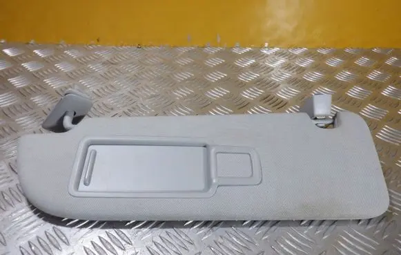 Audi Q7 4M Sun visor 4M0858834