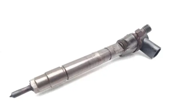Jeep Grand Cherokee (WJ) Fuel injector A6120700587 0445110204