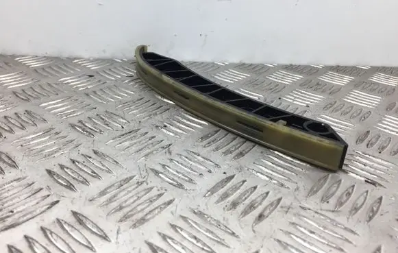 Nissan Qashqai Slide rail for timing chain 130855651R