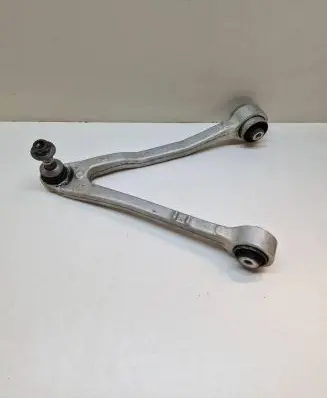 BMW i3 Front lower control arm/wishbone 686373903 16444310