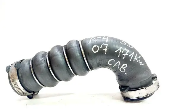 Audi A4 S4 B7 8E 8H Intercooler hose/pipe 8E0145738D