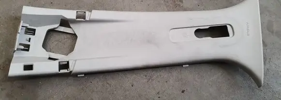 Renault Megane III Seat belt trim 769140022R 769140004R