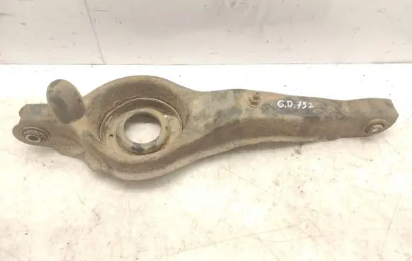 Mazda 5 Coil spring/strut mount 