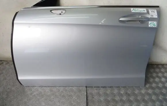 Mercedes-Benz CLS C218 AMG Front door