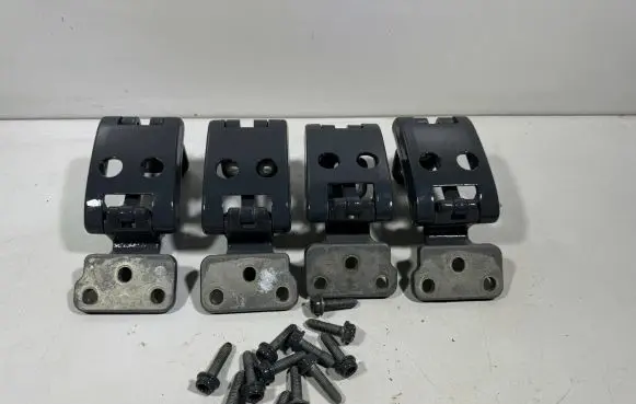 Volkswagen Crafter Rear door hinge set 7C0827152A 7C0827151A A046573