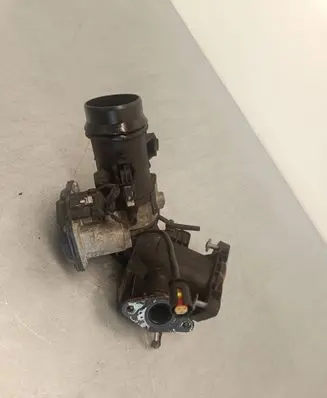 BMW X3 F25 Throttle valve 7810752 10378517 180071301094