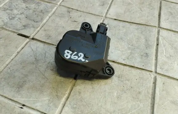 Chrysler Pacifica Air flap motor/actuator 04885465AA