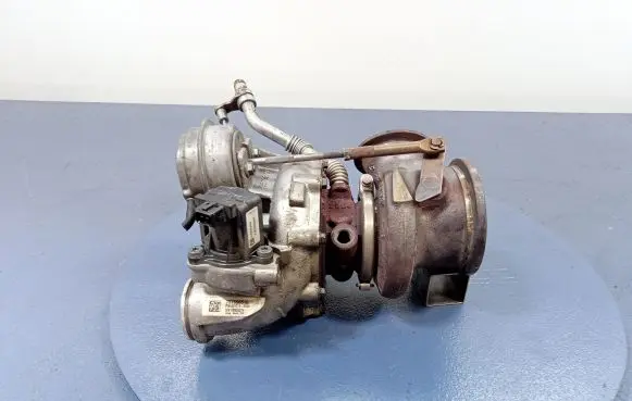 BMW X6 E71 Turbo system vacuum part 7576985