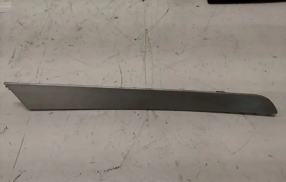 Audi A5 8T 8F Other front door trim element 8T8837915