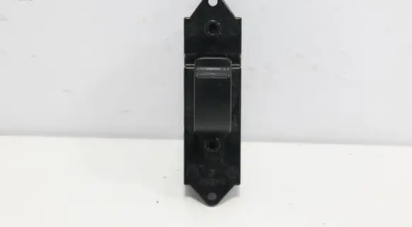 Citroen C-Crosser Electric window control switch 8608A061 C8DD602M
