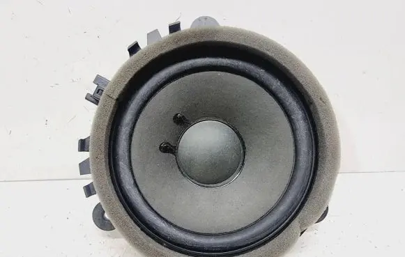 Volvo V70 Rear door speaker 30657445