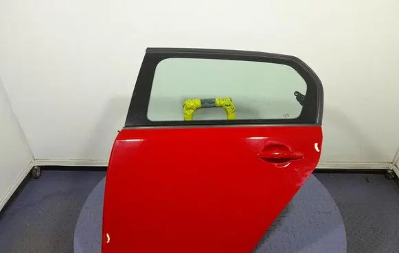 Skoda Citigo Rear door