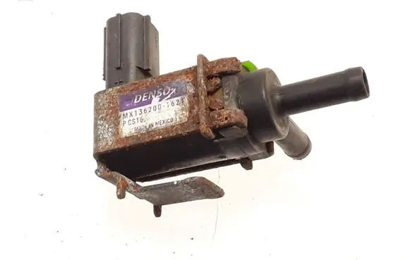 Honda Accord Vacuum valve MX1362001621
