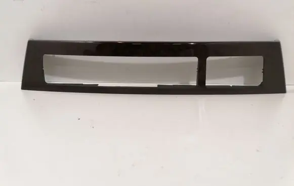 BMW 7 E65 E66 Dashboard glove box trim 7025315