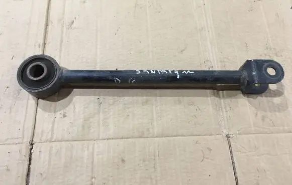 Hyundai Santa Fe Rear control arm