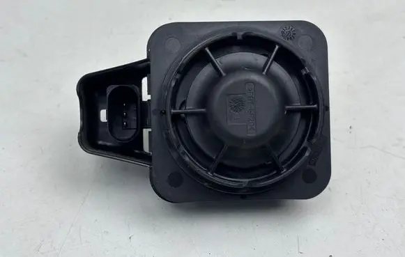 Audi A3 S3 8V Alarm system siren 5Q0951605