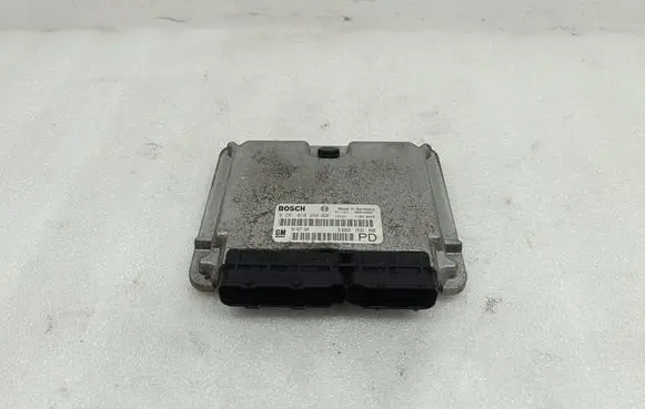 Opel Zafira A Engine control unit/module 24417169 0281010268 28SA4802