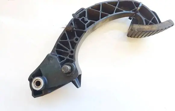 Peugeot 307 Clutch pedal 50175413b