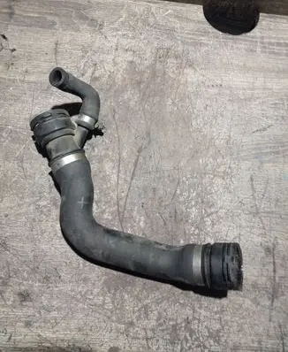BMW X3 E83 Coolant pipe/hose 