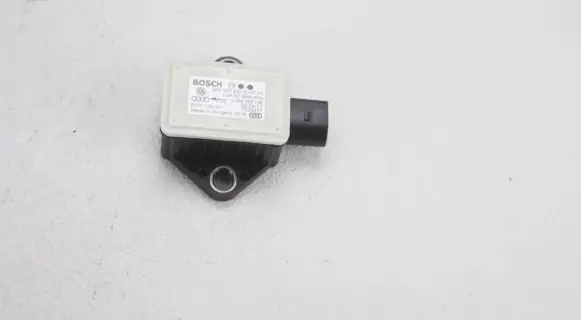 Audi A4 S4 B8 8K ESP acceleration yaw rate sensor 8K0907637C 0265005738