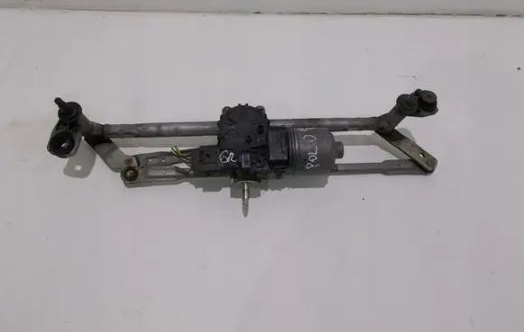 Volkswagen Polo V 6R Front wiper linkage and motor 6R1955119A