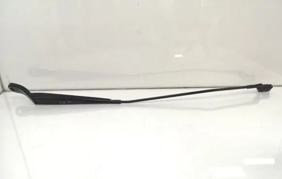 Citroen Berlingo Front wiper blade arm 9682974780