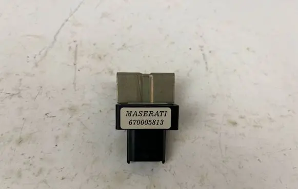 Maserati Levante Acceleration sensor 670005813